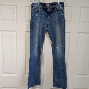 MOTHER brand jeans in the "Runaway" style. Size 32